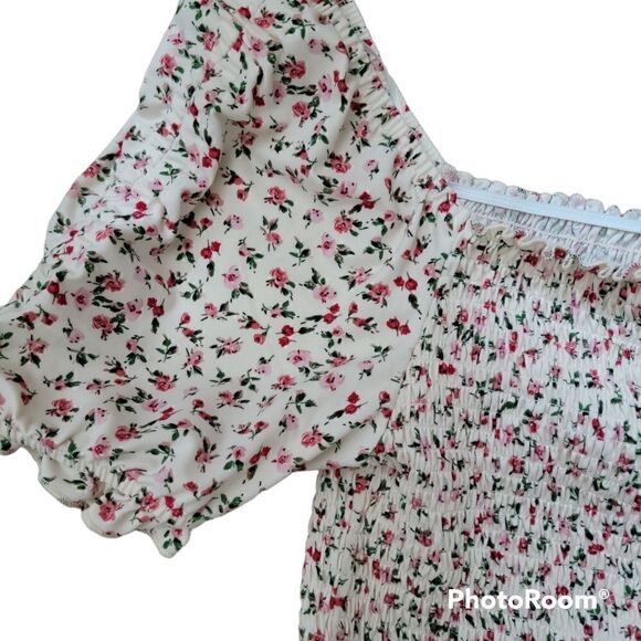 Revamped Off the Shoulder,Cropped Top. NWT. Size XL - Picture 3 of 10